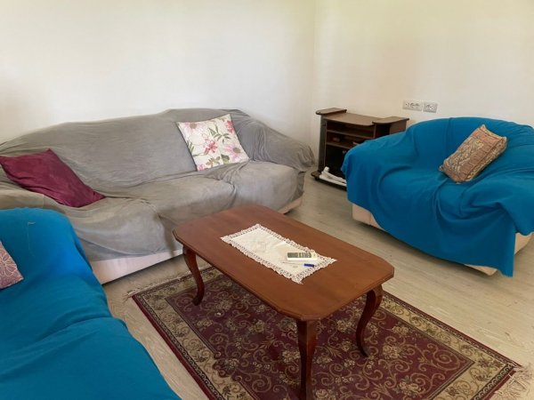 Tirane, jepet me qera shtepi 3+1 , 110 m² 450 € (Mihal Grameno)