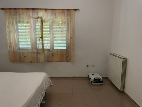 Tirane, jepet me qera shtepi 3+1 , 110 m² 450 € (Mihal Grameno)