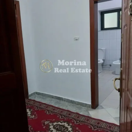 Tirane, shitet garsonier Kati 1, 30 m² 70.000 € (Rruga e Dibres)