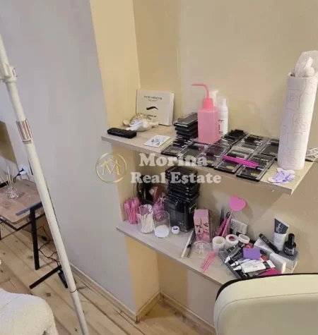 Tirane, shitet ambjent biznesi Kati 1, 40 m² 80.000 € (Ali Demi)