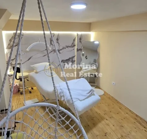 Tirane, shitet ambjent biznesi Kati 1, 40 m² 80.000 € (Ali Demi)