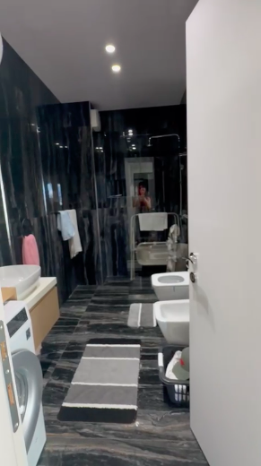 Tirane, shitet apartament 2+1+Ballkon Kati 5, 130 m² 325.000 € (Pazari i Ri)