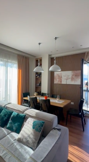 Tirane, shitet apartament 2+1+Ballkon Kati 5, 130 m² 325.000 € (Pazari i Ri)