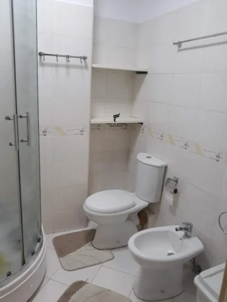 Tirane, jepet me qera apartament 2+1 Kati 2, 87 m² 700 € (RRUHA HAXHI HYSEN DELIU)