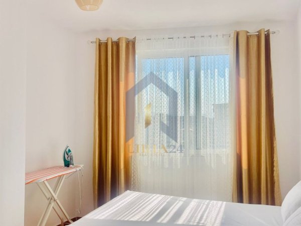 Tirane, jap me qera apartament 1+1+Ballkon Kati 4, 60 m² 450 € (Astir Kompleksi Fratari)