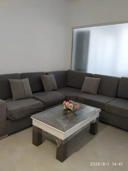 Tirane, jepet me qera apartament 2+1 Kati 6, 78 m² 700 € (Rruga e kavajes)