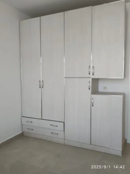 Tirane, jepet me qera apartament 2+1 Kati 6, 78 m² 700 € (Rruga e kavajes)