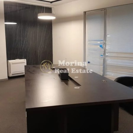 Tirane, jepet me qera ambjent biznesi Kati 1, 288 m² 2.300 € (Ish Fusha Aviacionit — Kompleksi Turdiu 2,)