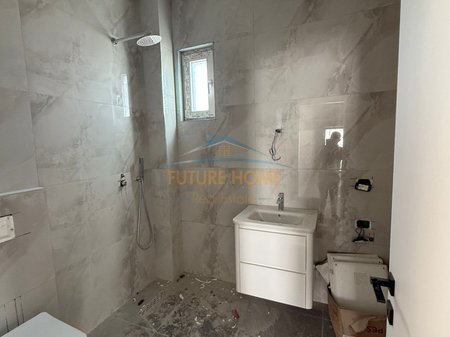 Shitet, Apartament 1+1, Ali Dem, Tiranë. AREA57109