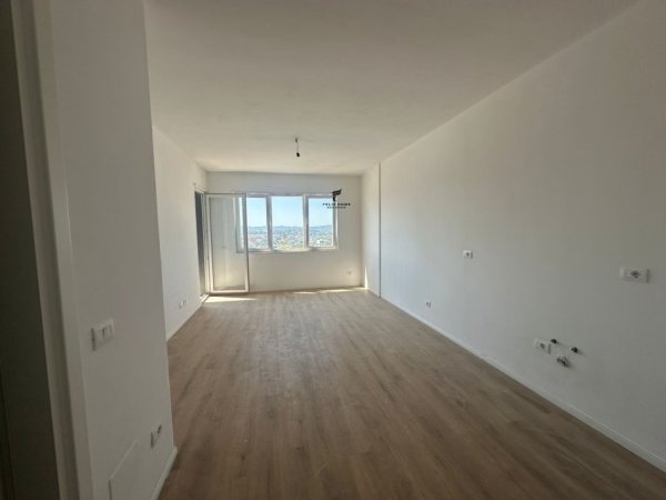 Tirane, jepet me qera apartament 1+1 Kati 7, 65 m² 350 € (UNIVERS CITY)