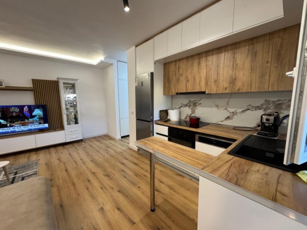 Tirane, jepet me qera apartament 2+1 Kati 2, 1.000 € 