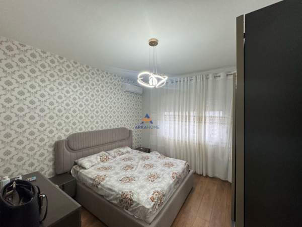 Tirane, shitet apartament 1+1+Ballkon Kati 10, 90 m² 155.000 € (RRUGA PORCELAN)
