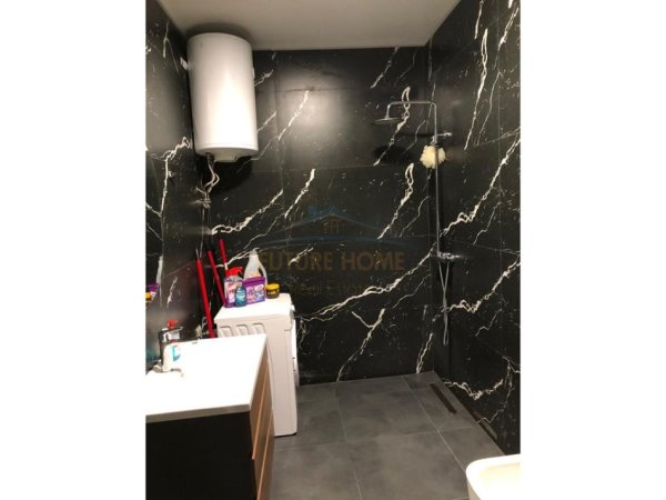 Durres, shitet apartament 2+1+Ballkon Kati 10, 96 m² 150.000 € 