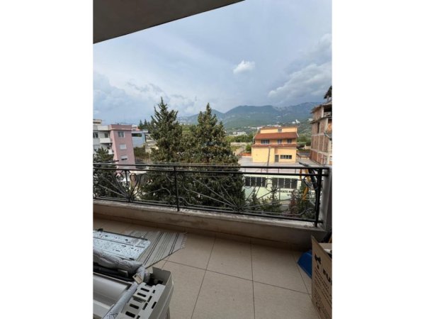 0683487469 Tirane, shitet apartament 2+1 Kati 3, 87 m² 144.000 € (FRESK)