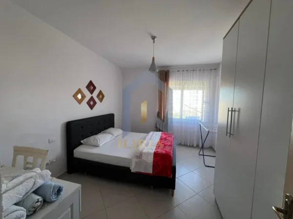 Tirane, jap me qera apartament 1+1+Ballkon Kati 6, 60 m² 500 € (Yzberisht)