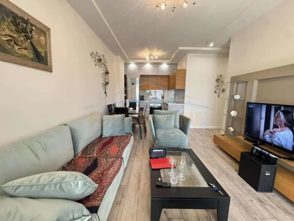 Kamez, jepet me qera apartament 2+1 Kati 4, 89 m² 450 € (ULLIRI)   UNA57116