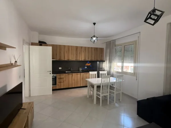 shitet 1+1+Ballkon Kati 2, 85 m² 110.000 €