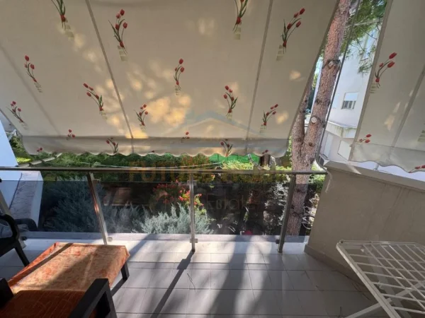 Durres, shitet apartament 2+1+Ballkon Kati 2, 82 m² 200.000 € (Gjiri i Lalzit)