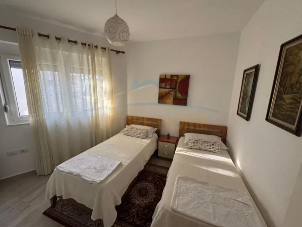 Durres, shitet apartament 2+1+Ballkon Kati 2, 82 m² 200.000 € (Gjiri i Lalzit)