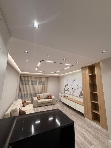 Tirane, jepet me qera apartament 1+1+parkim Kati 1, 70 m² 600 € (Astir ,Kompleksi Urban Gate)