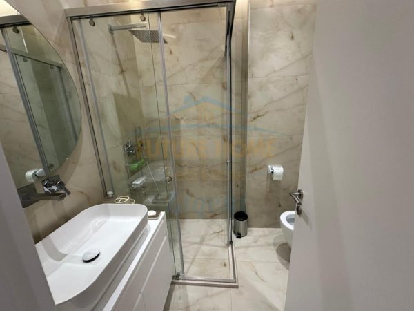 Tirane, jepet me qera apartament 2+1+2+Post Parkimi+Ballkon Kati 5, 105 m² 1.200 € (Myslym Shyri)