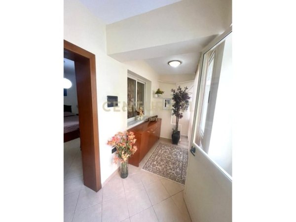 Tirane, jepet me qera apartament 1+1 Kati 1, 96 m² 450 € 