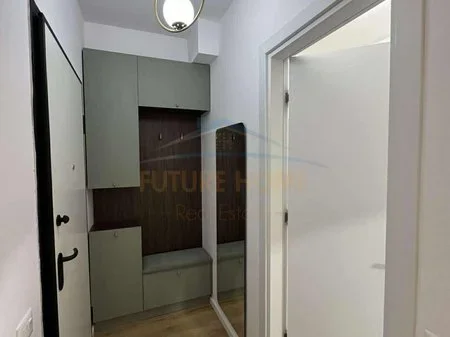 Tirane, jepet me qera apartament 1+1 Kati 3, 65 m² 600 € 