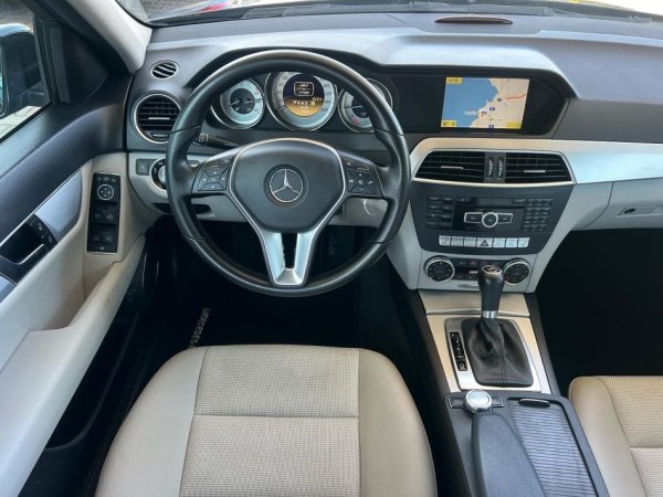 MERCEDES BENZ C 220 CDI ( nafte ) 👉 2012 👈 kambio AUTOMATIKE - Avangarde 9.900 €