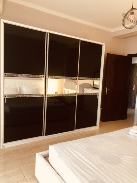 Tirane, apartament