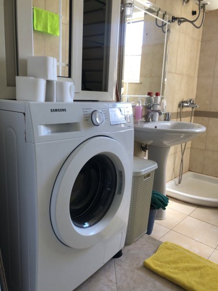 Tirane, apartament