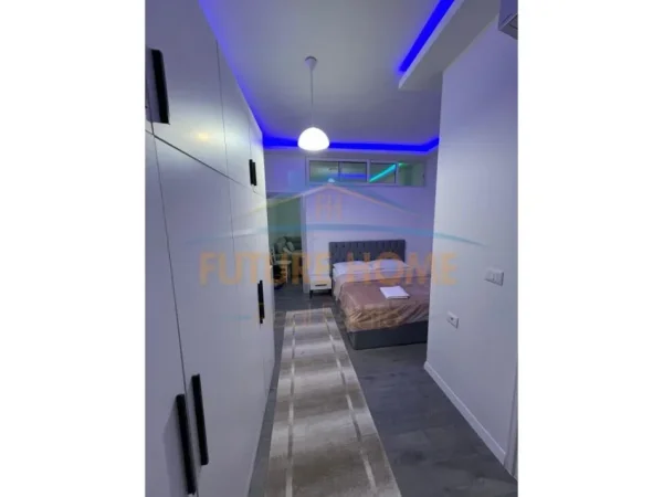Tirane, jepet me qera apartament 1+1 Kati 1, 50 m² 450 € (Rruga Dritan Hoxha)
