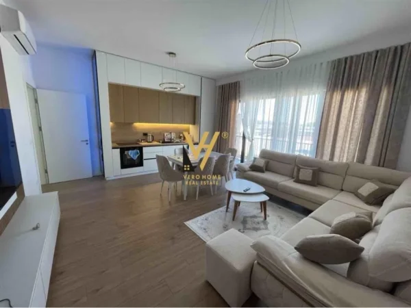 Tirane, jepet me qera apartament 2+1+Ballkon Kati 2, 105 m² 800 € (SELITE)