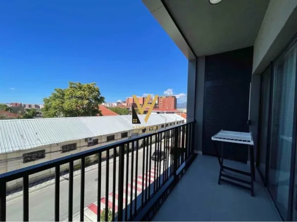 Tirane, jepet me qera apartament 2+1+Ballkon Kati 2, 105 m² 800 € (SELITE)