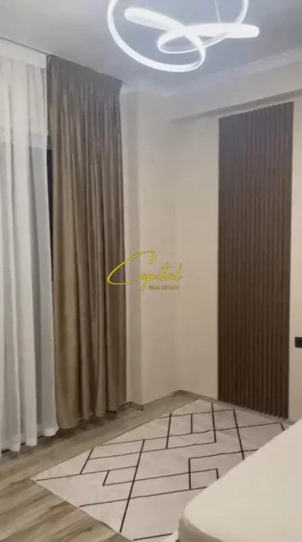 Tirane, jepet me qera apartament 2+1 Kati 5, 98 m² 700 € (KODRA E DIELLIT)