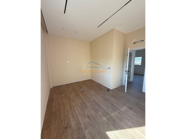Tirane, shitet apartament 1+1 Kati 2, 75 m² 124.750 € (Rruga Mihal Grameno)
