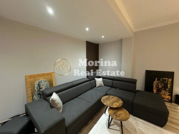 Tirane, jepet me qera apartament 2+1 Kati 5, 105 m² 700 € (Kopshti Botanik,)
