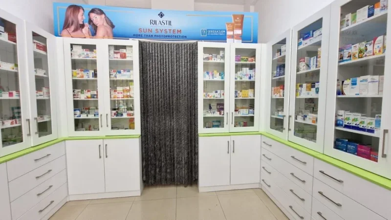 Tirane, shes Shes Rafte Farmacie 1.600 €