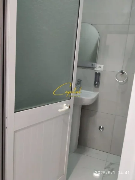 Tirane, jepet me qera apartament 2+1 Kati 6, 80 m² 700 € (21 DHJETORI)