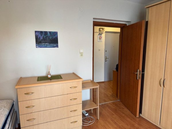 Tirane, jepet me qera apartament 2+1+Ballkon Kati 3, 100 m² 600 € (Prane Ures se Tabakeve,ATSH-ja,Rruga Fadil Rada)