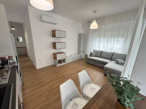 Tirane, jepet me qera apartament 1+1 Kati 6, 71 m² 450 € (Rezidenca Kaimi)
