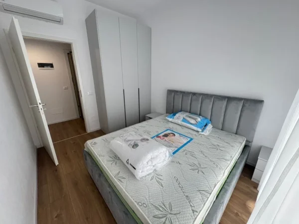 Tirane, jepet me qera apartament 1+1 Kati 6, 71 m² 450 € (Rezidenca Kaimi)