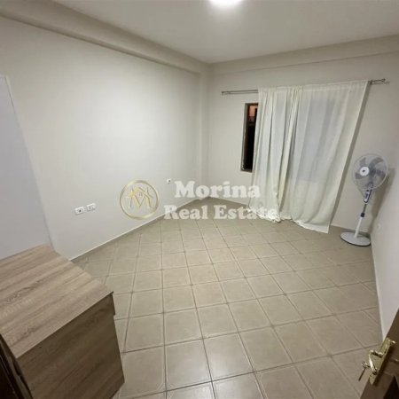 Tirane, jepet me qera apartament 2+1 Kati 5, 80 m² 550 € (Don Bosko)