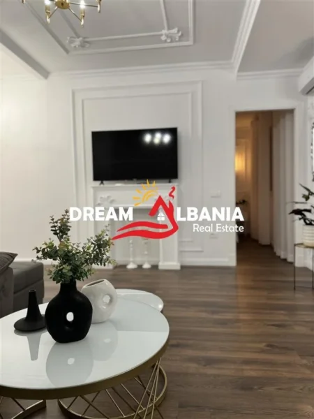 Tirane, jepet me qera apartament 1+1 Kati 2, 65 m² 550 € (Astir)