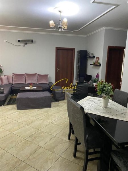 Tirane, shitet apartament 2+1 Kati 7, 100 m² 165.000 € (FRESKU)