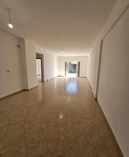 Sarande, shitet apartament 3+1+Ballkon , 125 m² 135.000 € (Sarande)