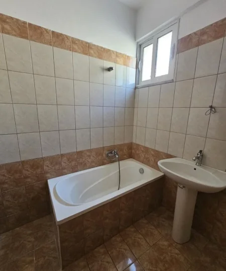 Sarande, shitet apartament 3+1+Ballkon , 125 m² 135.000 € (Sarande)