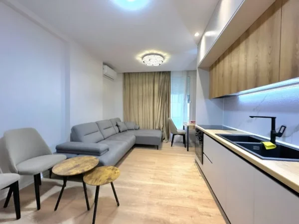 Tirane, shitet apartament 1+1 , 60 m² 117.000 € (kopshti zoologjik)