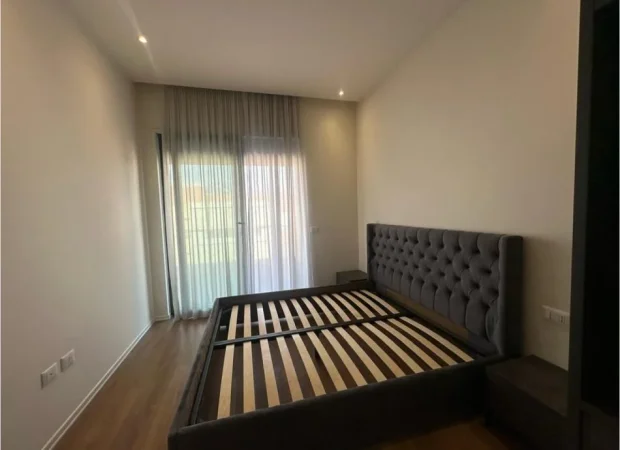 Tirane, jepet me qera apartament 1+1+Ballkon , 75 m² 850 € (Kompleksi Delijorgji, Apartment 1+1+Post Parkimi)