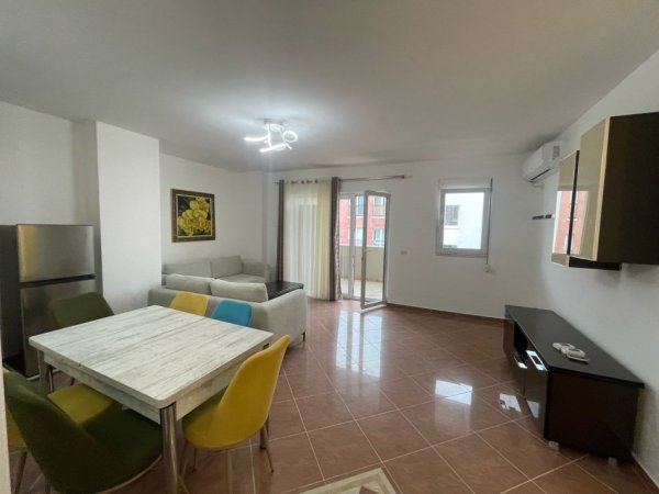 Tirane, shitet apartament 2+1 Kati 6, 122 m² 199.000 € (Porcelan)