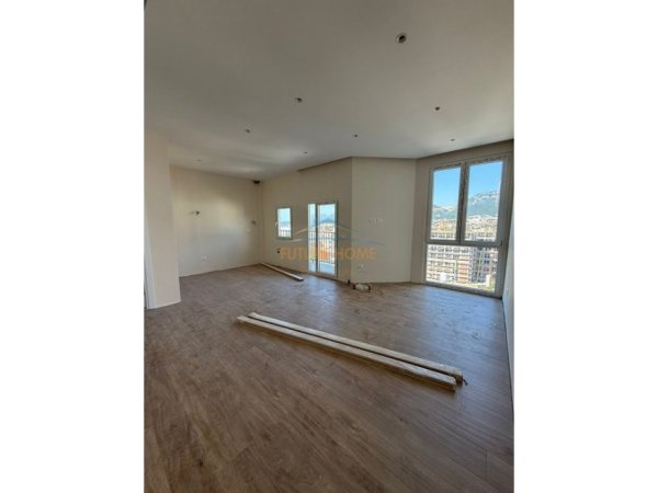 Tirane, shes apartament 1+1 Kati 2, 75 m² 124.750 € (ali dem)